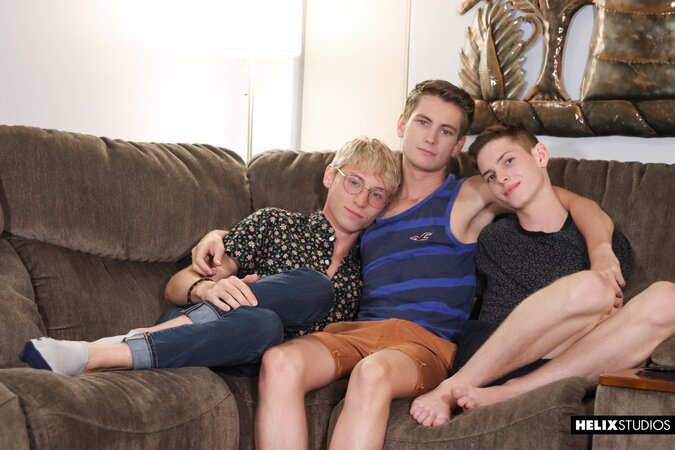 Trevor Harris, Riley Finch and Chase Williams suck and fuck