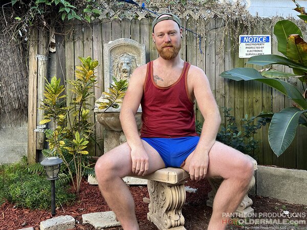 Ginger bottom Logan Stanley