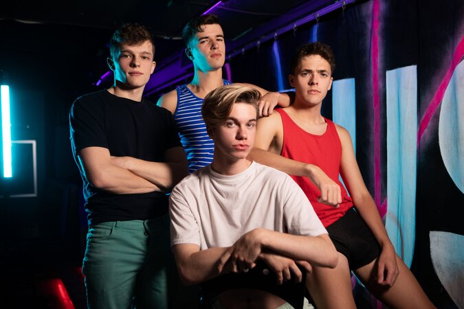 Jake Preston, Jordan Lake, Maverick Sun and Troye Dean suck and fuck