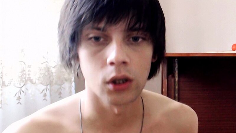 Emo twink Maxim drenches himself and cums hard