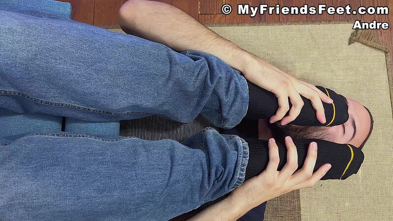 Andre foot fetish experience begins with a relaxing massage