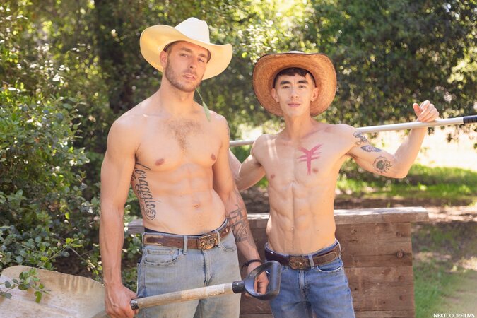 Cowboy Carter Woods makes his move on Cody Seiya at ranch