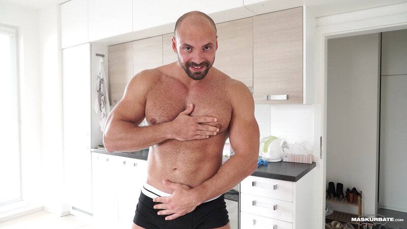 Bald muscle hunk Thomas Friedl showcases his jerking skills