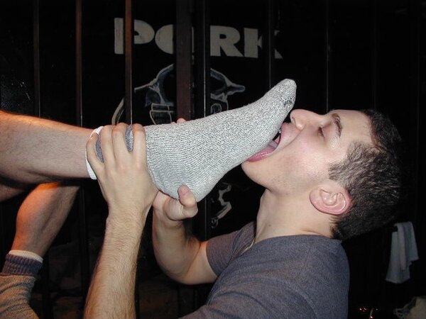 UPS worker Bill worships Estonian stud Eugene's sexy socked feet