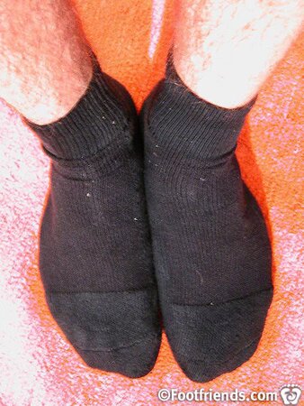 Damian Grey shows off his big dick and rippling abs in black ankle socks